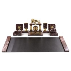 Настольные наборы для руководителя