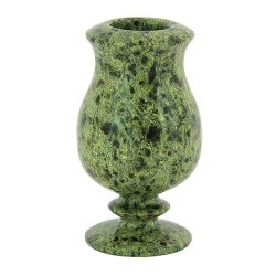 Вазы из змеевика